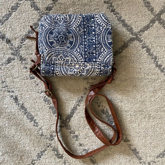 Boho Cross-body Bag - Picture 3 of 4